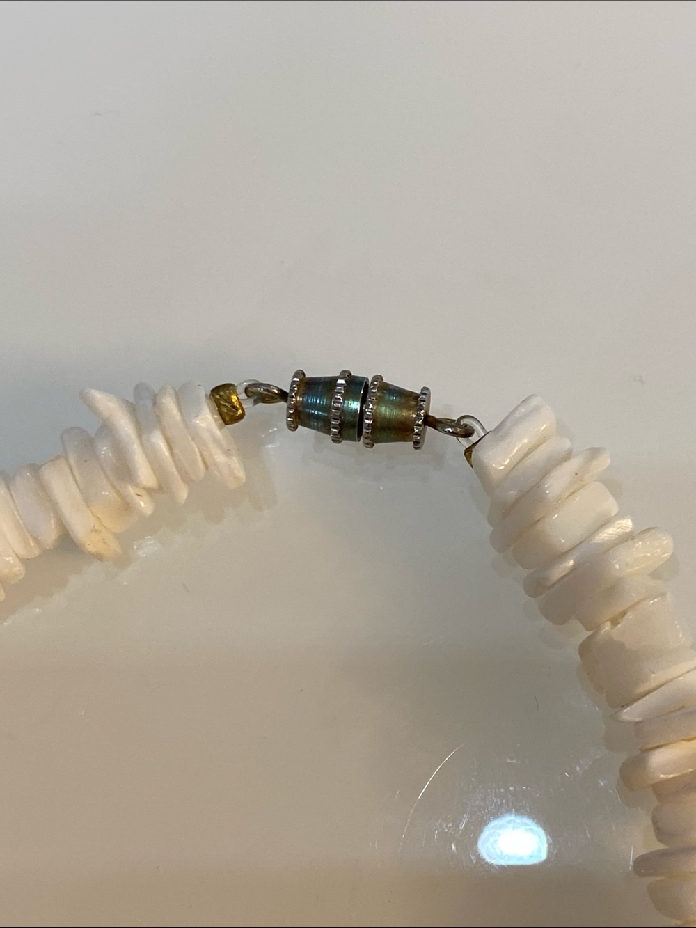 Shell necklace - Picture 3 of 4